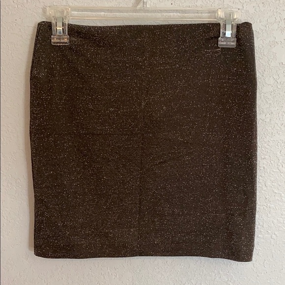 BCBGeneration Metallic Front Packet Skirt, Size SM - Picture 9 of 13